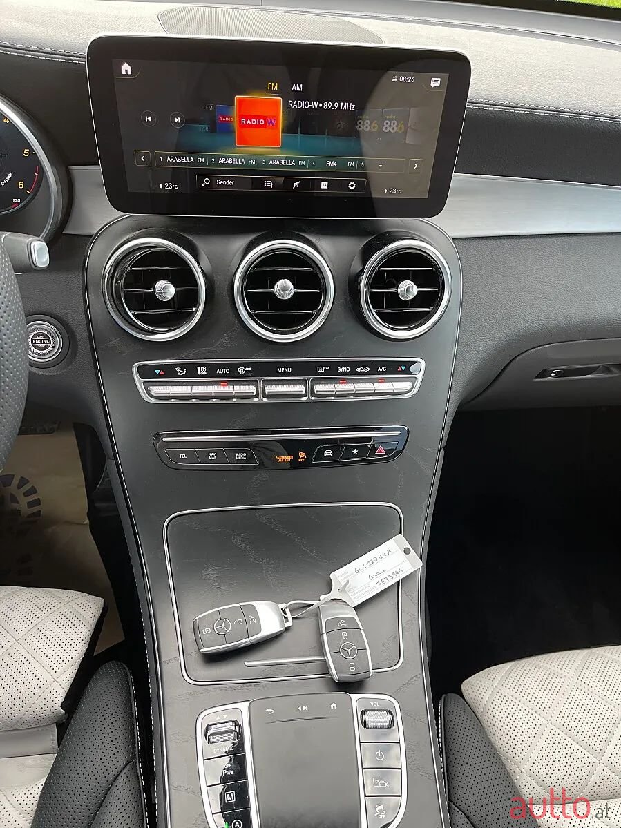 2020' Mercedes-Benz Clc-Klasse photo #3