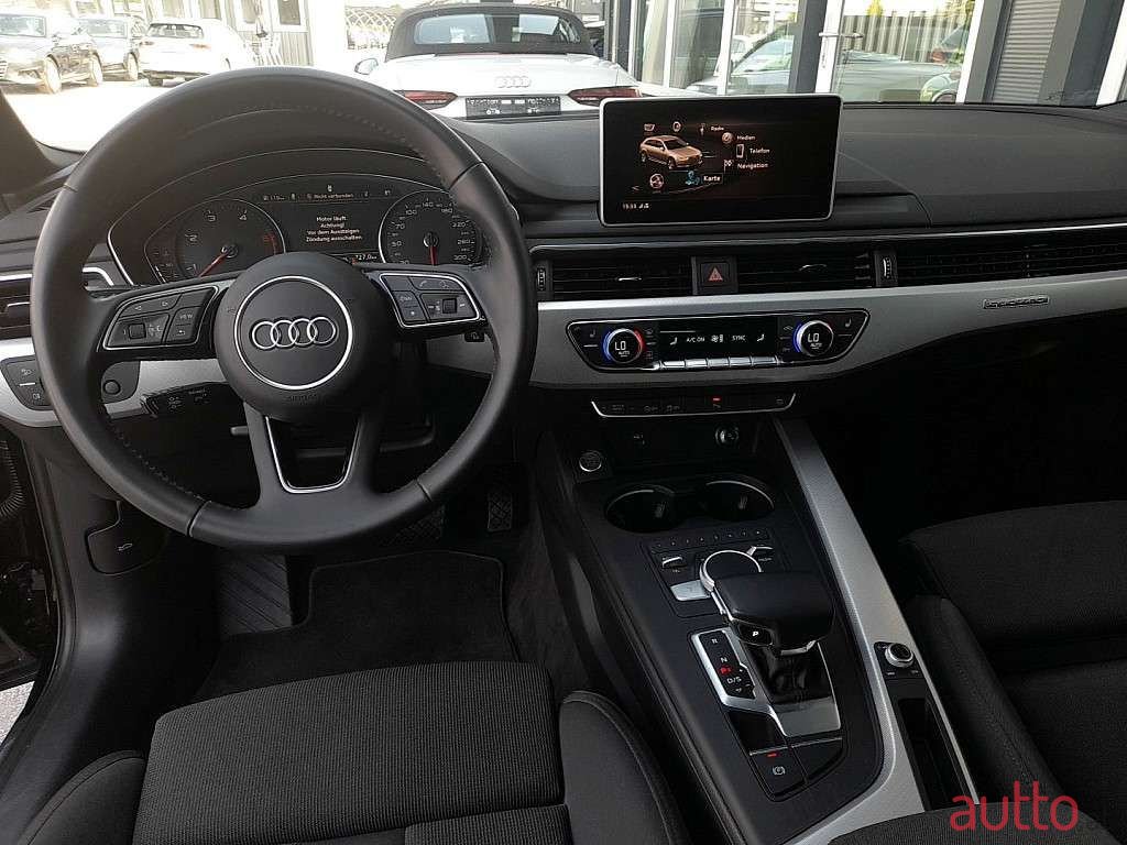 2019' Audi A4 photo #3