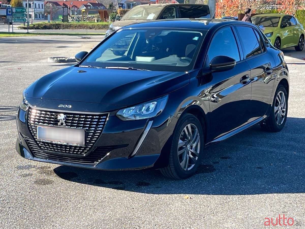 2022' Peugeot 208 photo #1