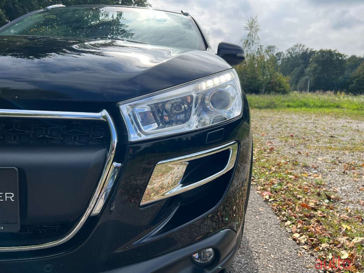 2016' Peugeot 4008 photo #2