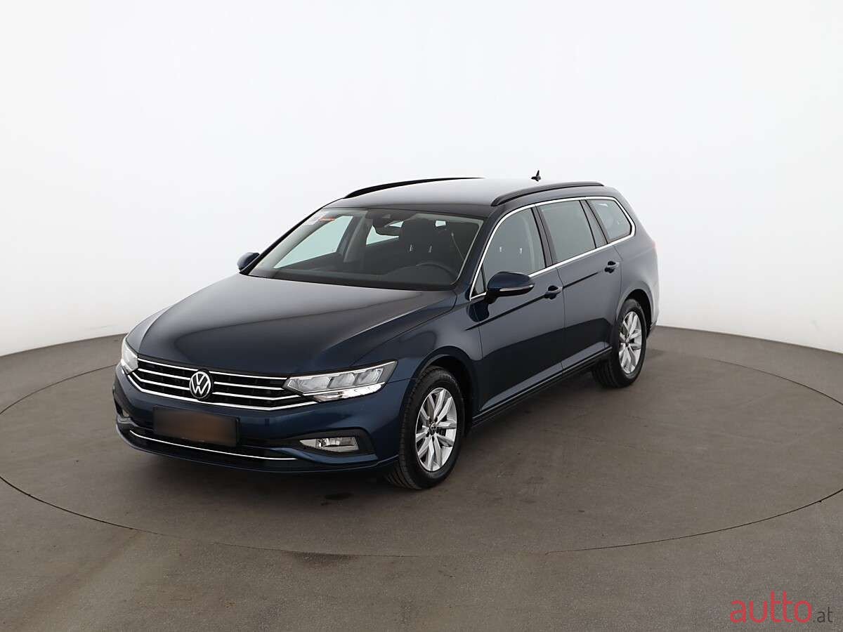 2021' Volkswagen Passat photo #1