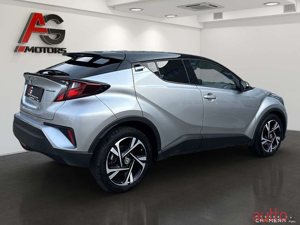 2023' Toyota C-HR photo #5