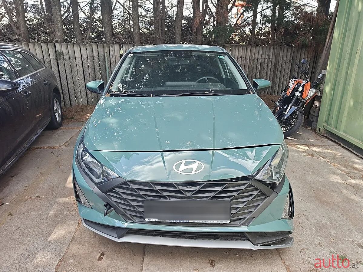 2024' Hyundai i20 photo #2