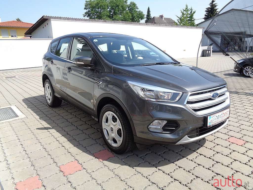 2018' Ford Kuga photo #6