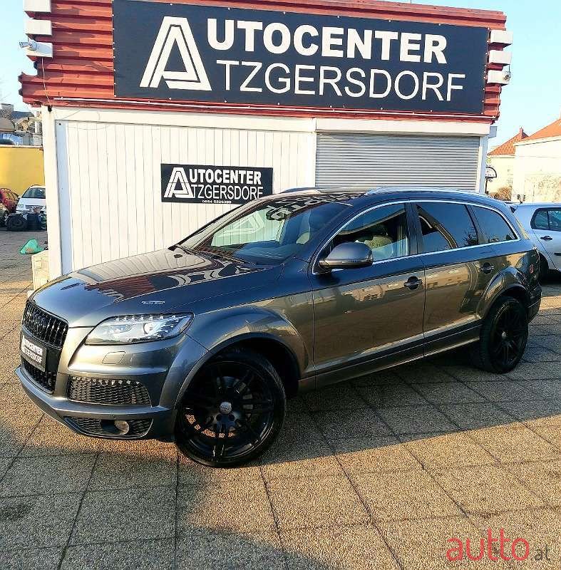 2011' Audi Q7 photo #2