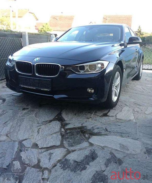 2012' BMW 3Er-Reihe photo #2