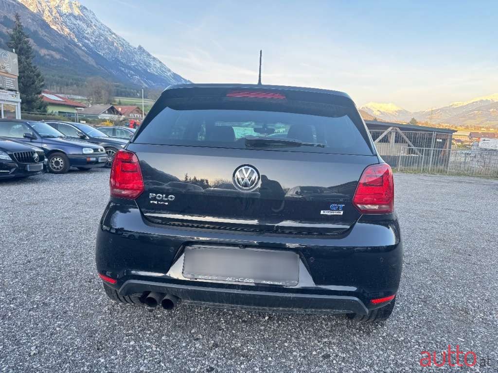 2017' Volkswagen Polo photo #5