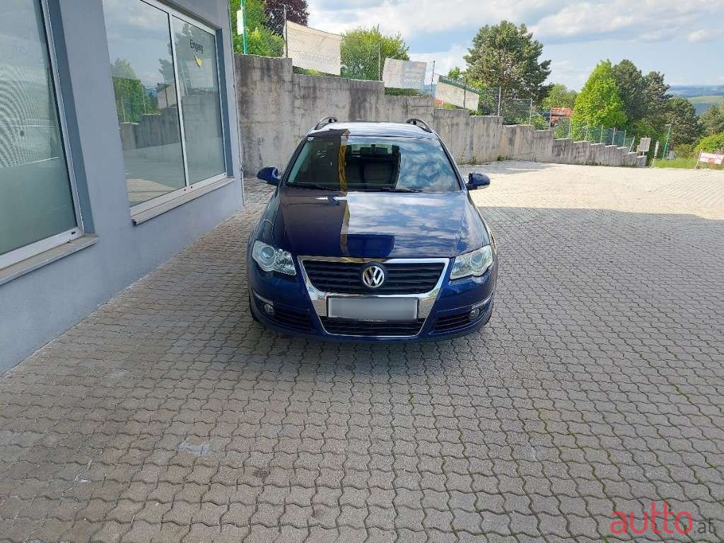 2006' Volkswagen Passat photo #2