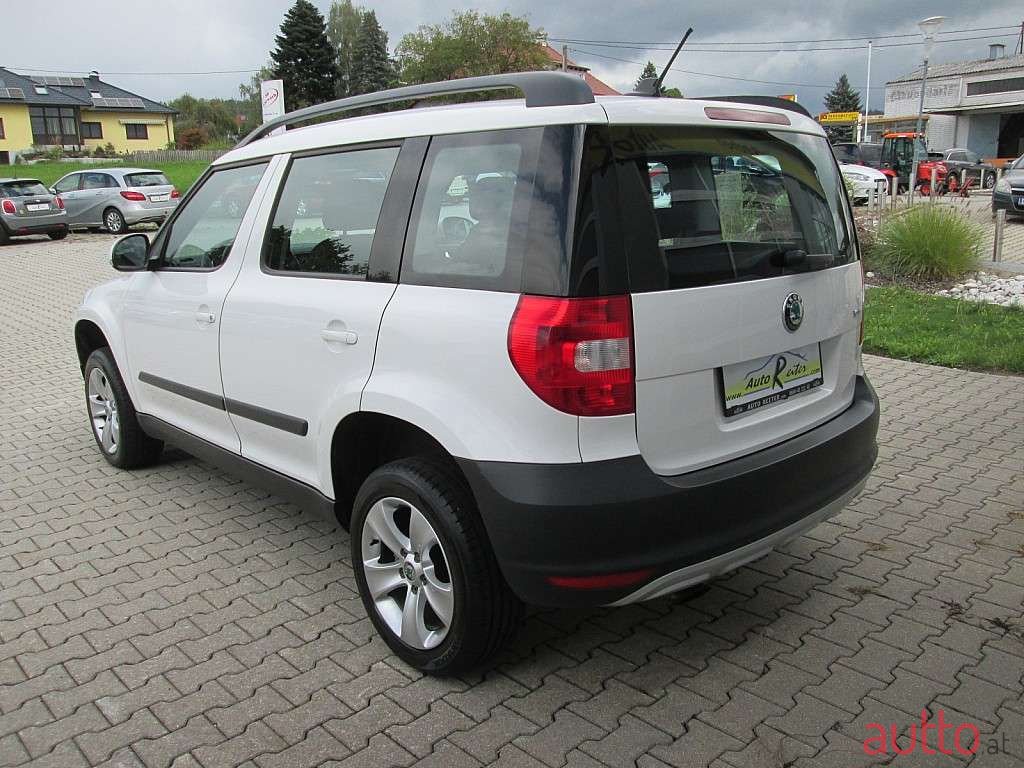 2011' Skoda Yeti photo #3