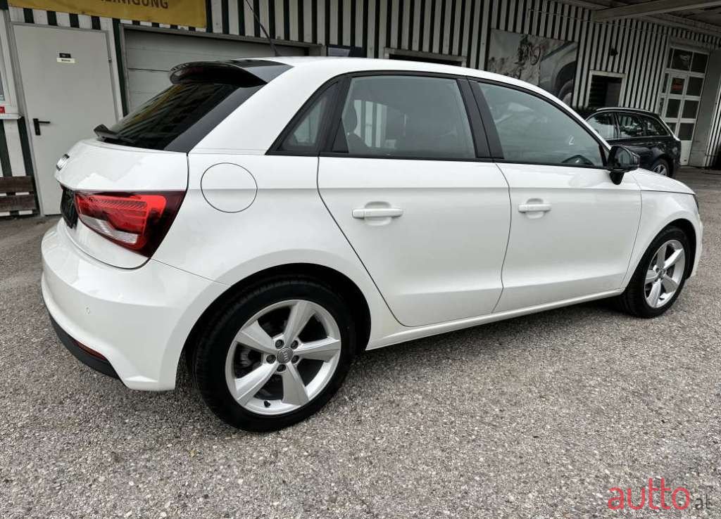 2015' Audi A1 photo #6