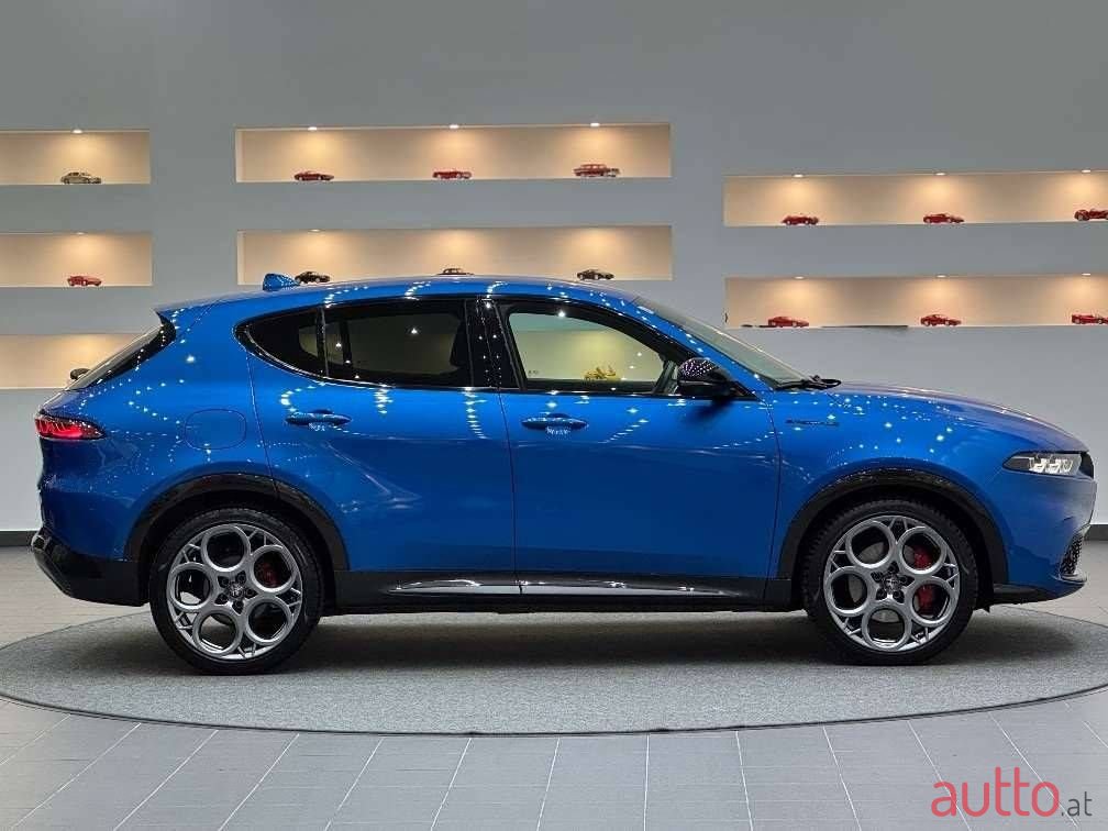 2022' Alfa Romeo Tonale photo #5