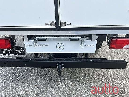 2023' Mercedes-Benz Sprinter photo #6