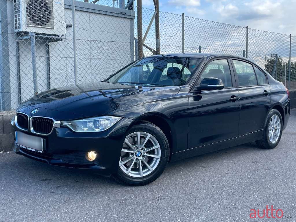 2012' BMW 3Er-Reihe photo #3