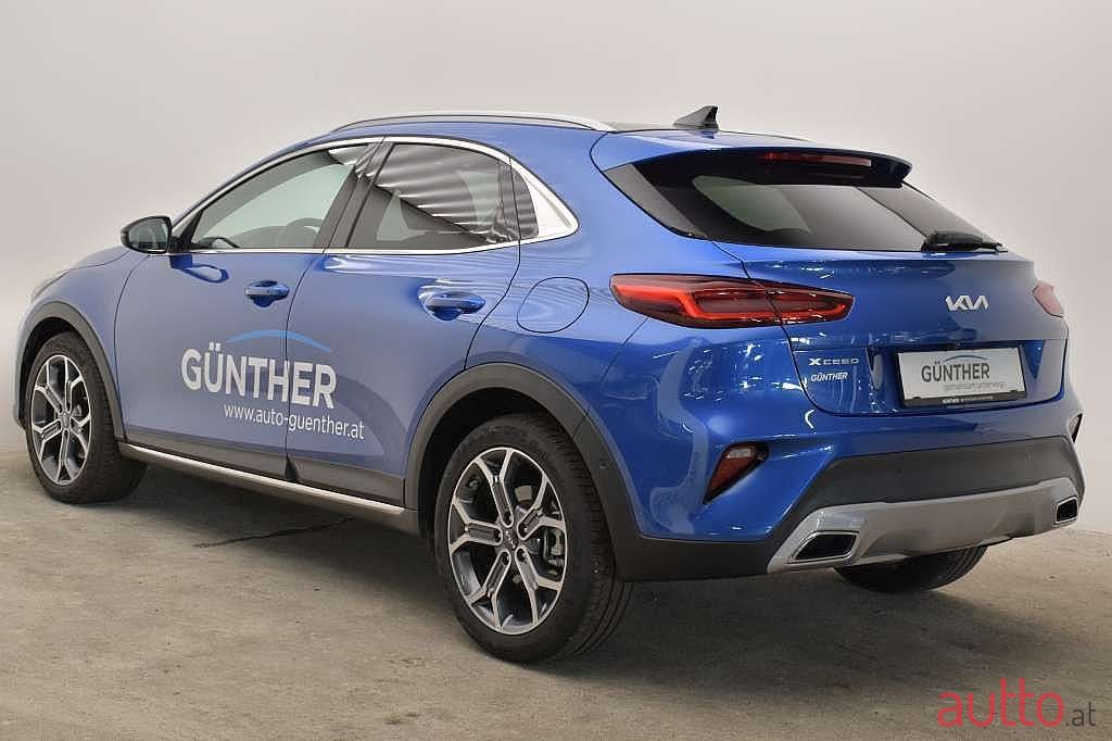 2022' Kia Xceed photo #2