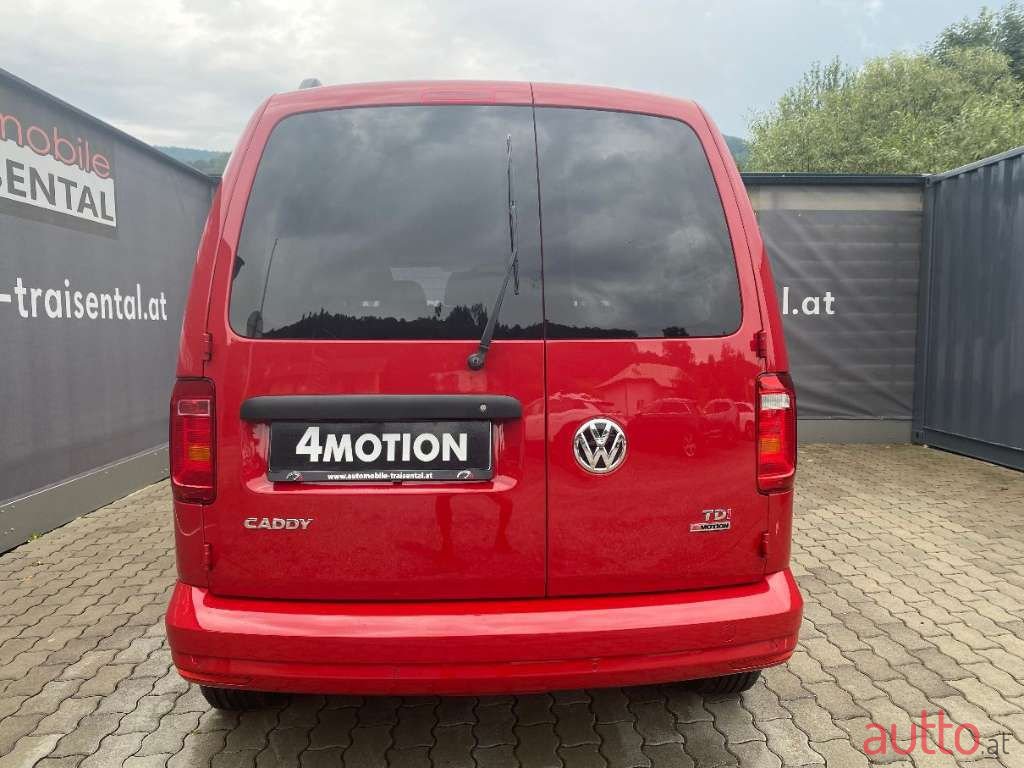 2016' Volkswagen Caddy photo #5