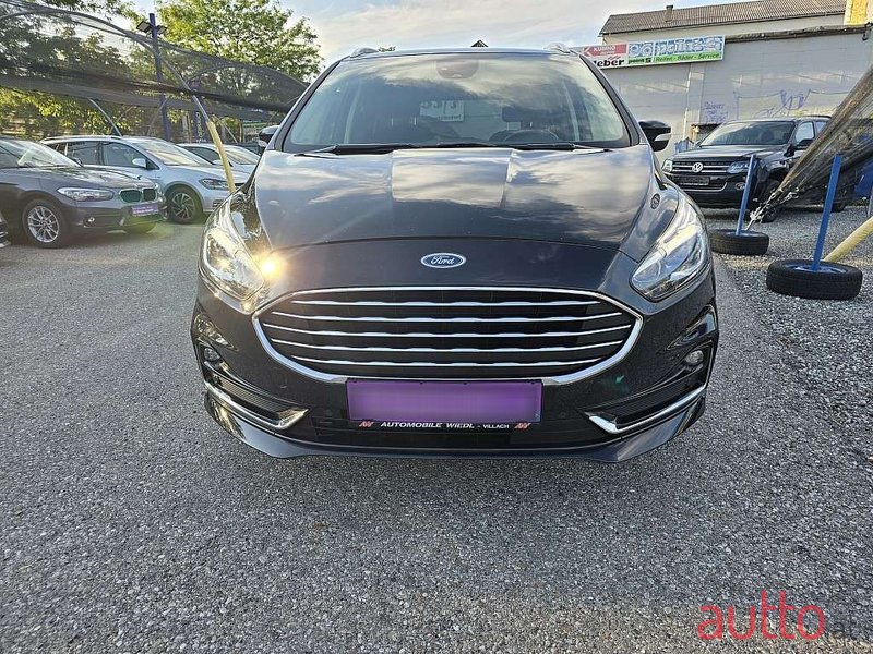 2021' Ford Galaxy photo #2