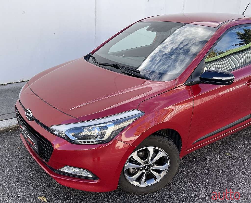 2018' Hyundai i20 photo #1