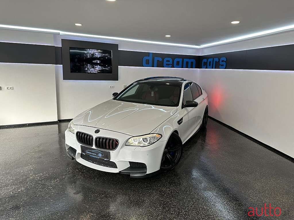 2013' BMW 5Er-Reihe photo #1