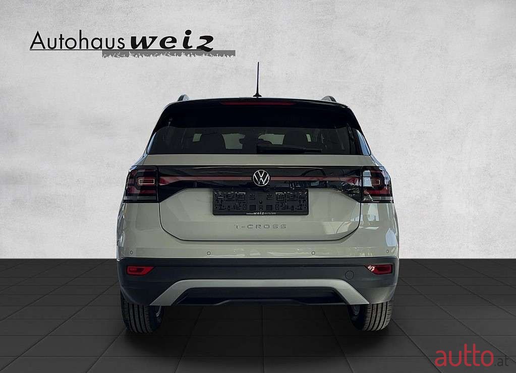 2023' Volkswagen T-Cross photo #5