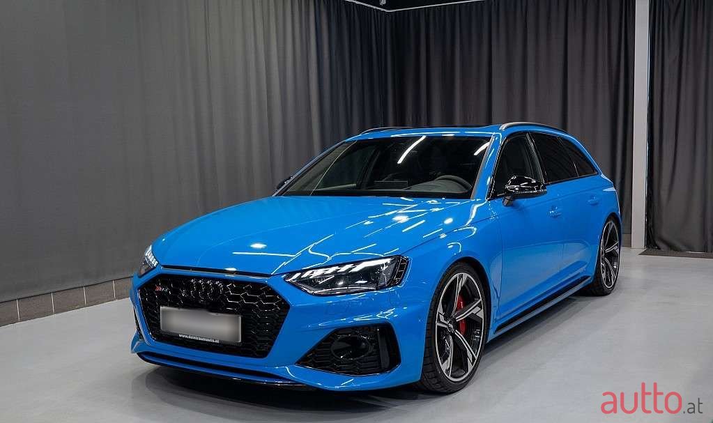 2019' Audi A4 photo #1