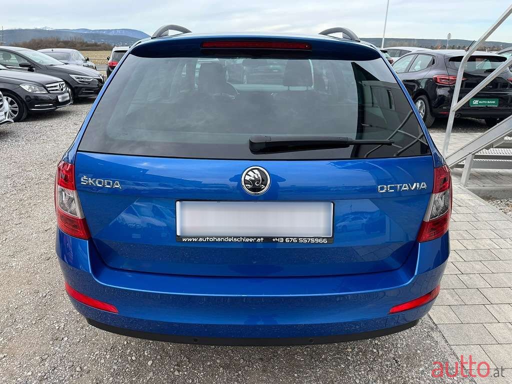 2016' Skoda Octavia photo #4