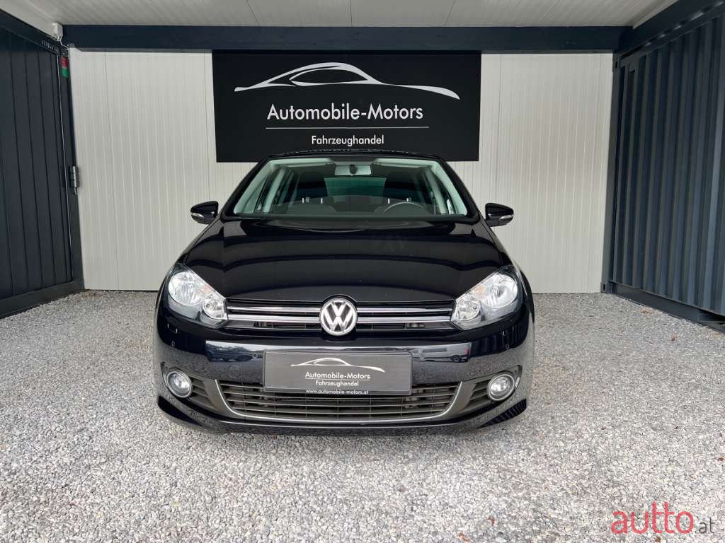 2012' Volkswagen Golf photo #1