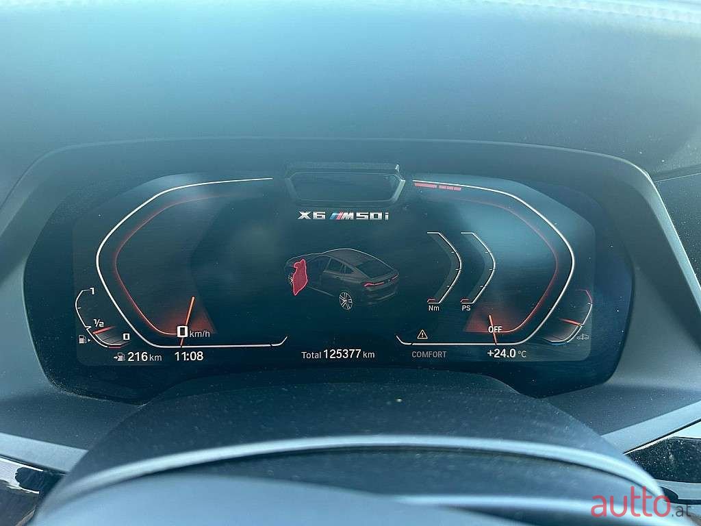 2020' BMW X6 photo #6