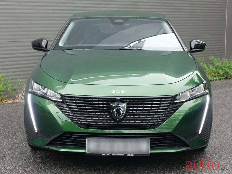 2024' Peugeot 308 photo #2
