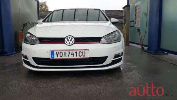 2016' Volkswagen Golf photo #1