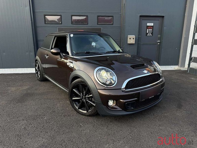 2011' MINI Mini photo #3
