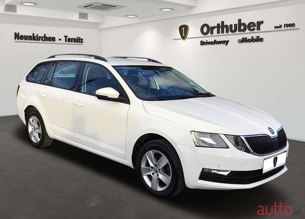 2017' Skoda Octavia photo #2