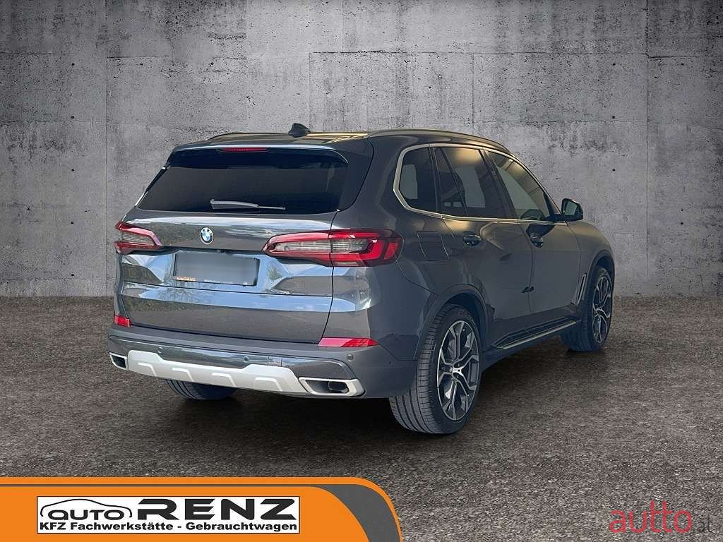 2021' BMW X5 photo #4