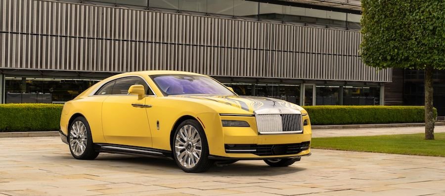 Rolls-Royce Spectre Semaphore