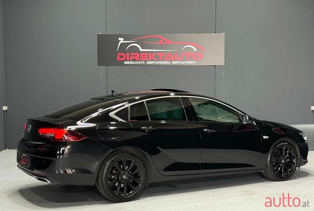 2020' Opel Insignia photo #6