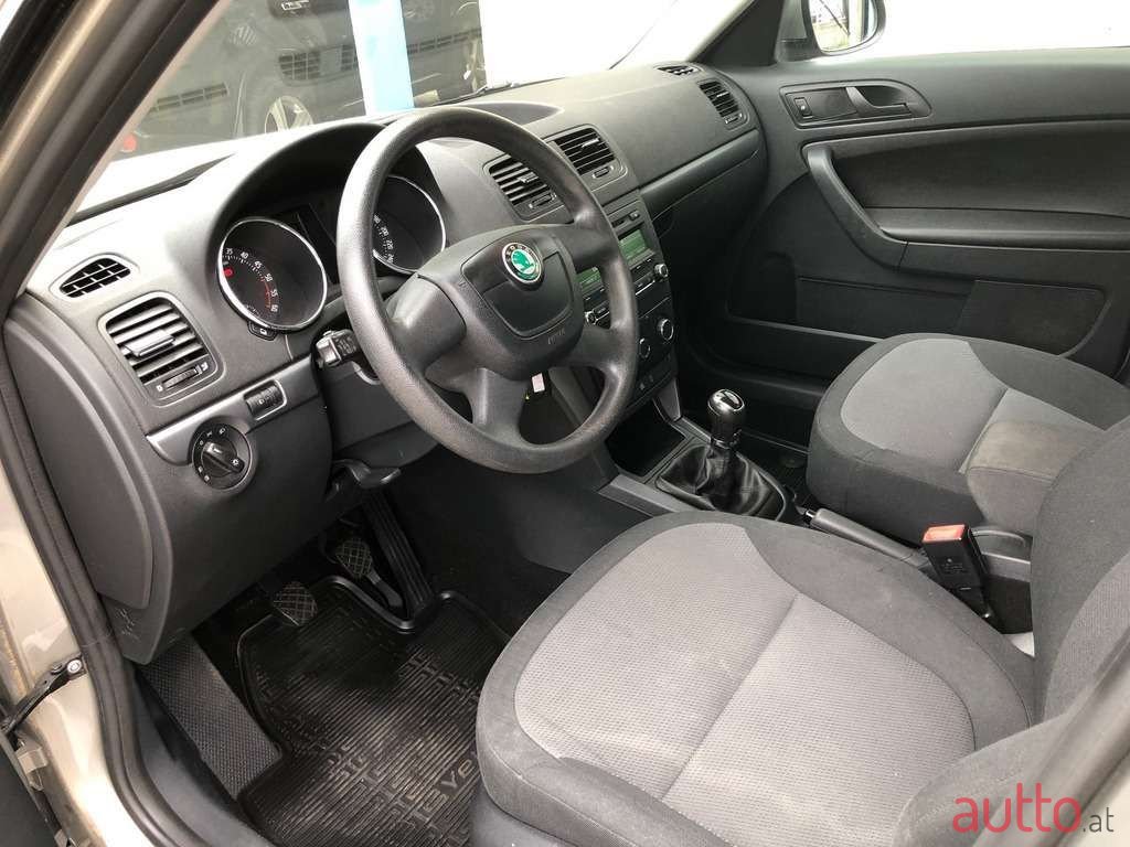 2013' Skoda Yeti photo #3