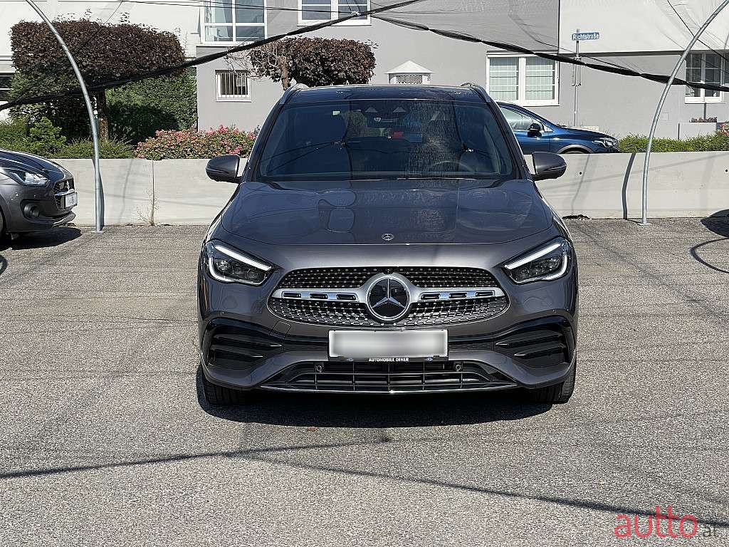 2021' Mercedes-Benz Gla-Klasse photo #1