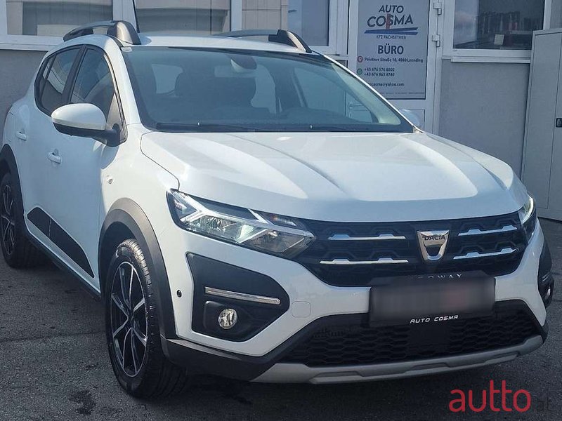 2022' Dacia Sandero photo #1