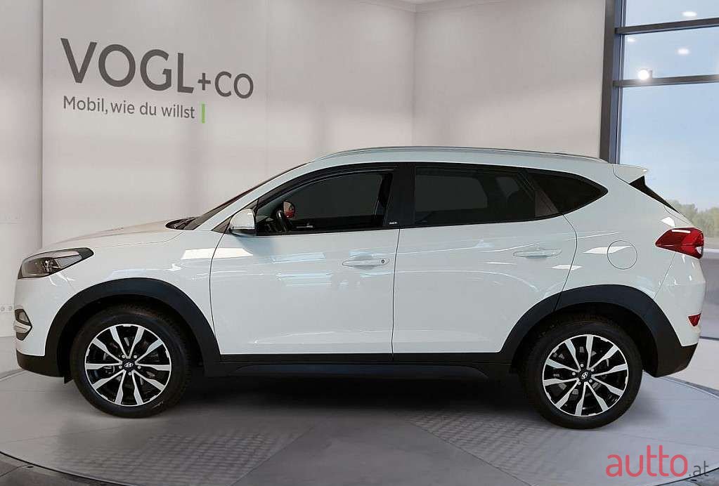 2016' Hyundai Tucson photo #2