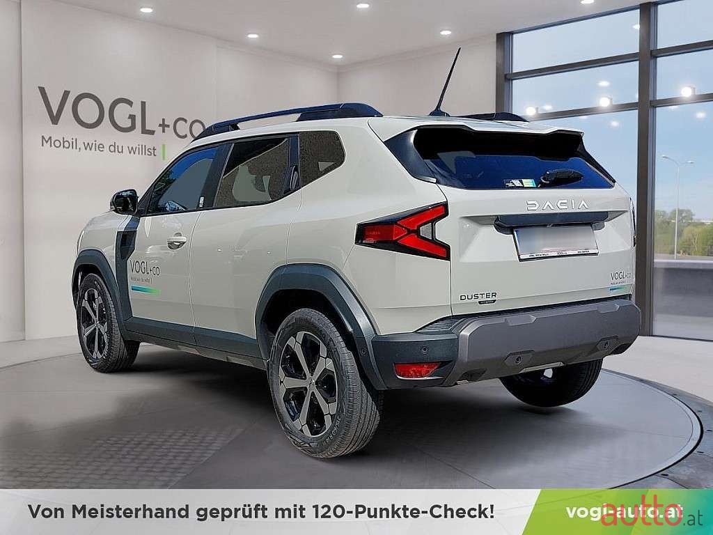 2024' Dacia Duster photo #3