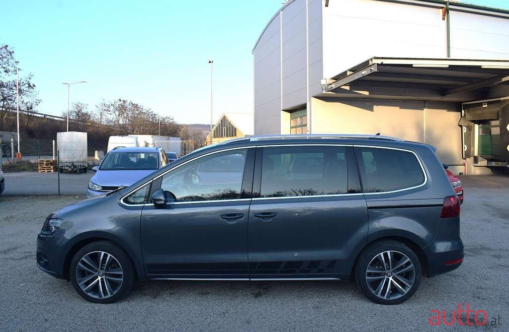 2020' SEAT Alhambra photo #6