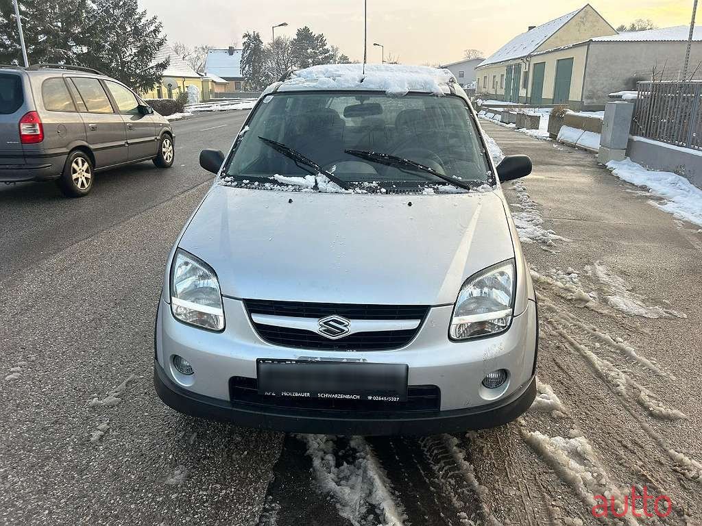 2004' Suzuki Ignis photo #6