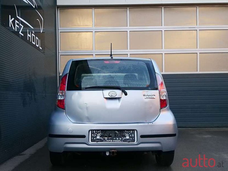 2008' Daihatsu Sirion photo #3