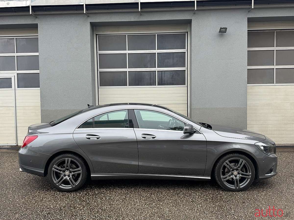 2015' Mercedes-Benz Cla-Klasse photo #3