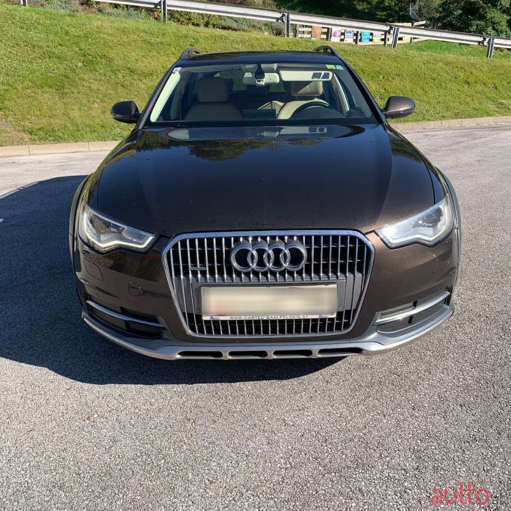 2013' Audi A6 Allroad photo #2