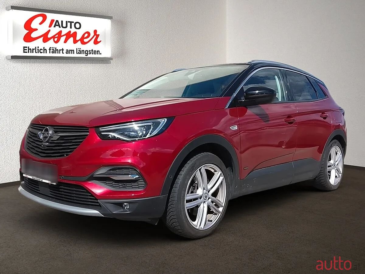 2020' Opel Grandland X photo #2