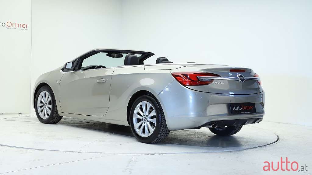 2013' Opel Cascada photo #3