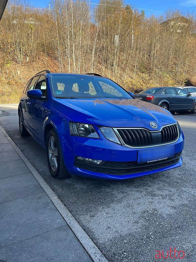 2019' Skoda Octavia photo #2