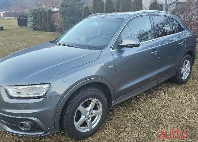 2012' Audi Q3 photo #1