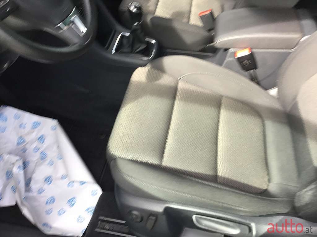 2013' Volkswagen Sharan photo #6