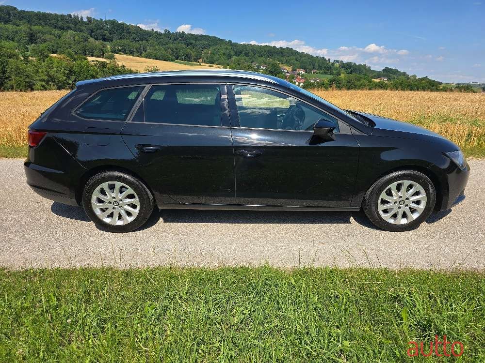 2016' SEAT Leon photo #4